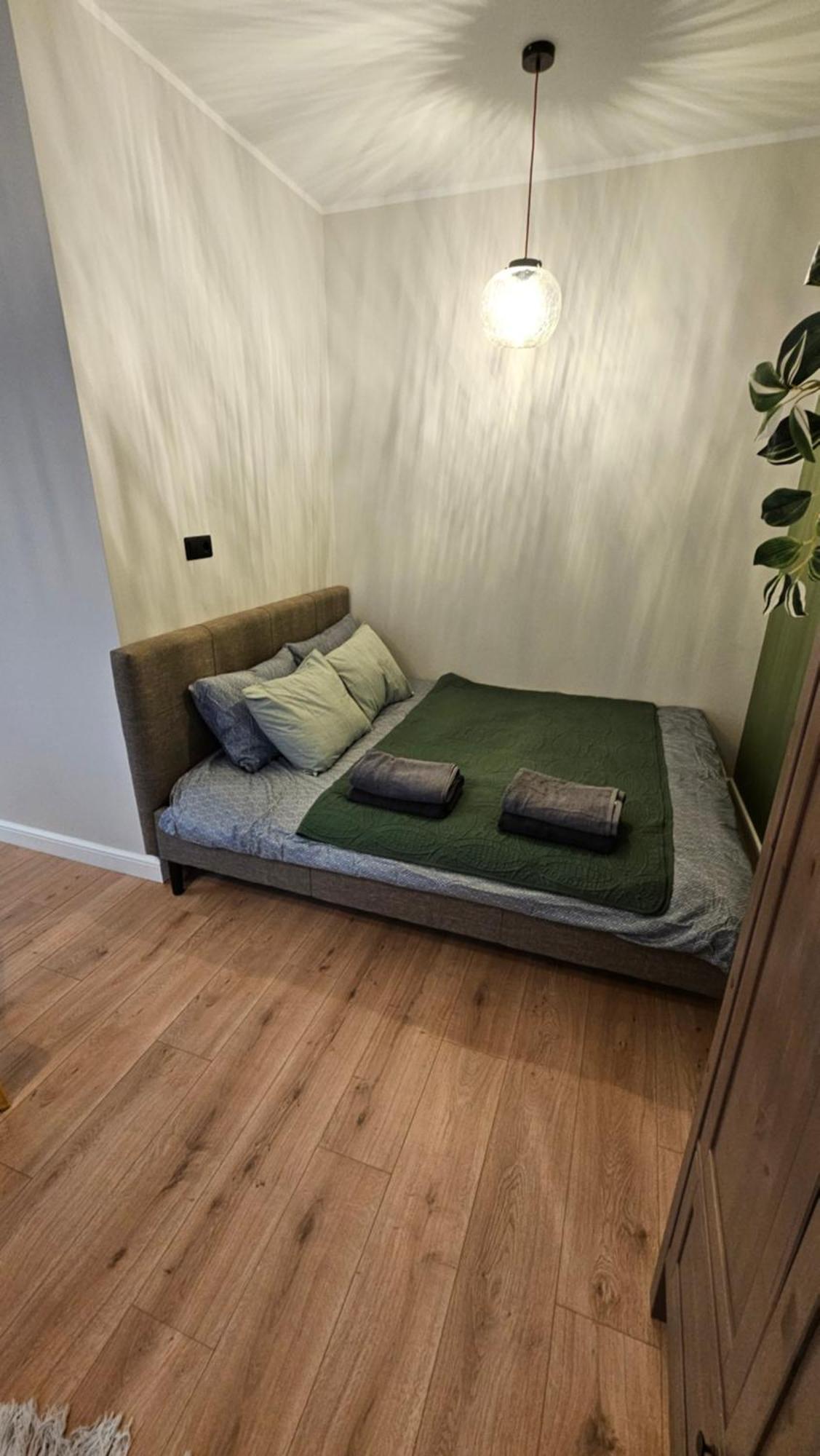 Cesu Str Cozy 2, Free Parking,self Check In Appartement