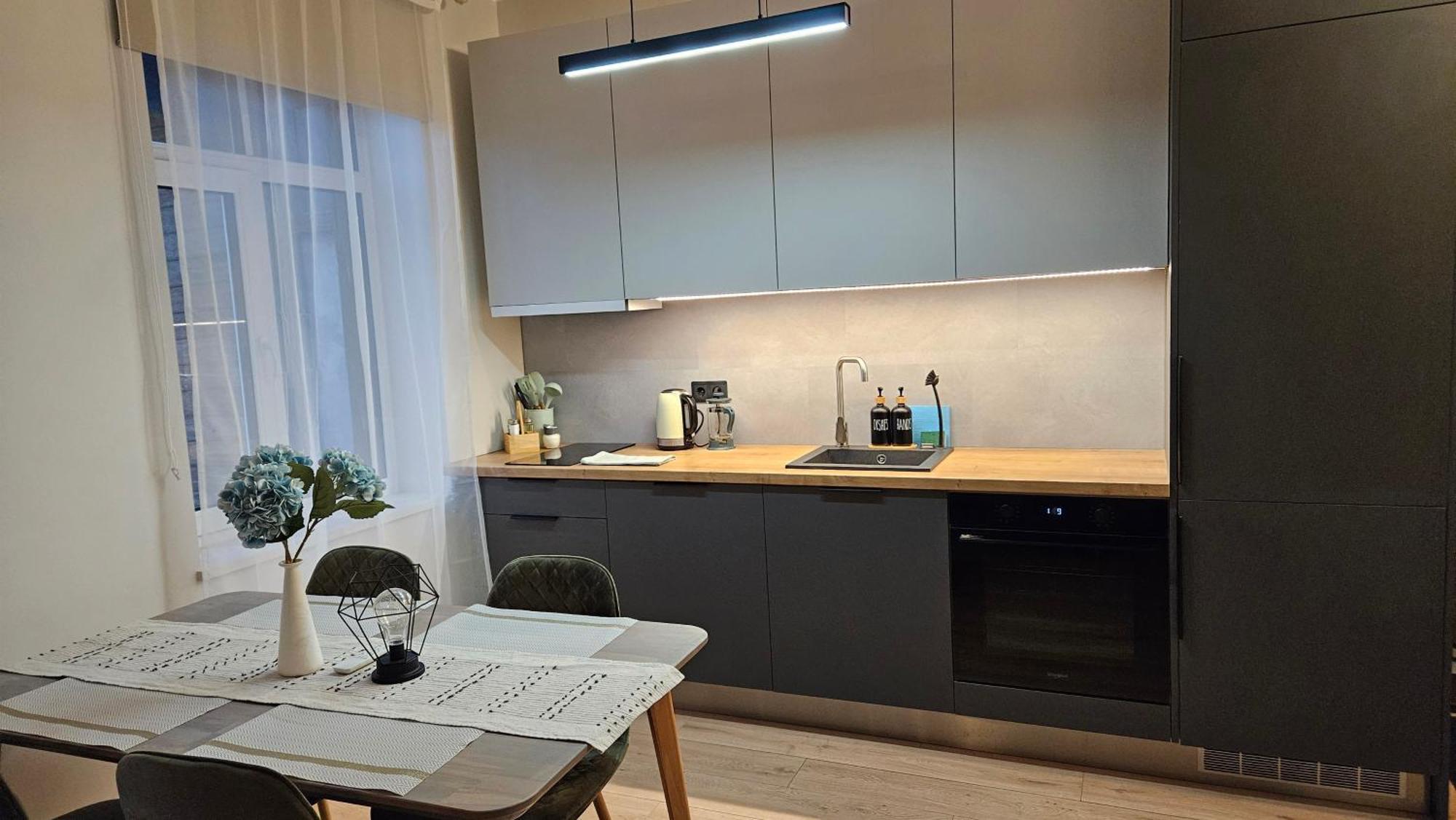 Cesu Str Cozy 2, Free Parking,self Check In Appartement *